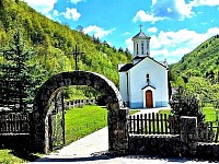 Crkva Svetog cara Konstantina i carice Jelene u Ljubišu